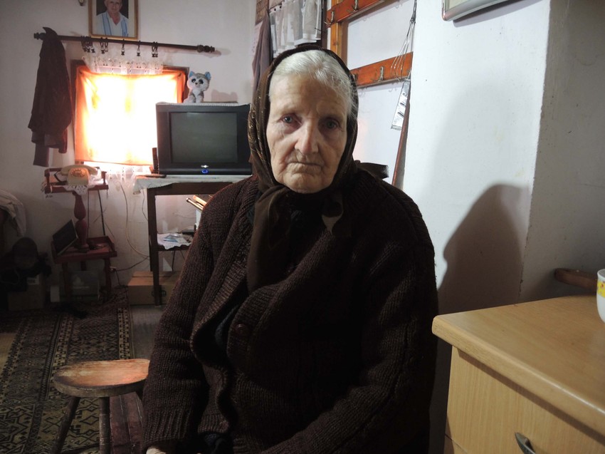 Dunja je rodila dva sina i ćerku i svi su joj mladi umrli