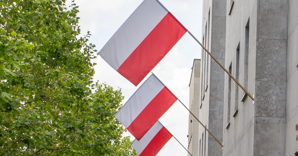 12 kwietnia dniem ustawowo wolnym od pracy? Projekt ustawy trafił do Sejmu! Rząd wprowadza nowe święto państwowe