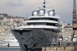 Rosyjscy oligarchowie tracą swoje jachty kosztem podatników. "Załogę trzeba opłacać"