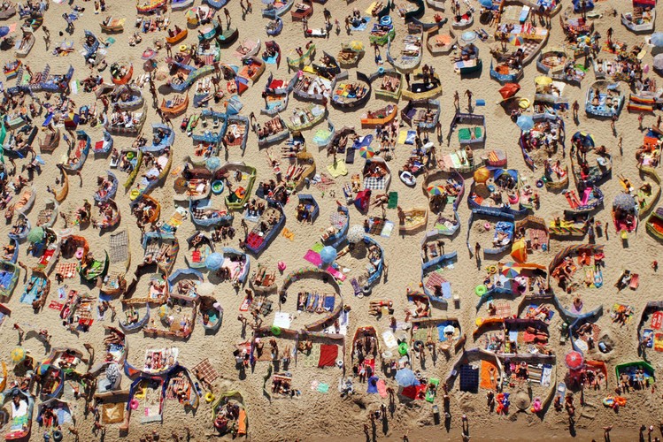 II nagroda w kategorii życie codzienne. Plaża we Władysławowie, widok z paralotni