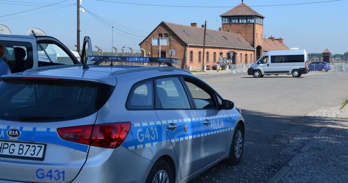 Amerykańscy turyści wdarli się do Auschwitz. Zarzuty dla nastolatków