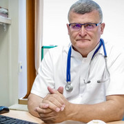 Dr Grzesiowski: "Nie zarobiłem ani złotówki za eksperckie wypowiedzi w mediach. Ważniejsza jest życzliwość ludzi"