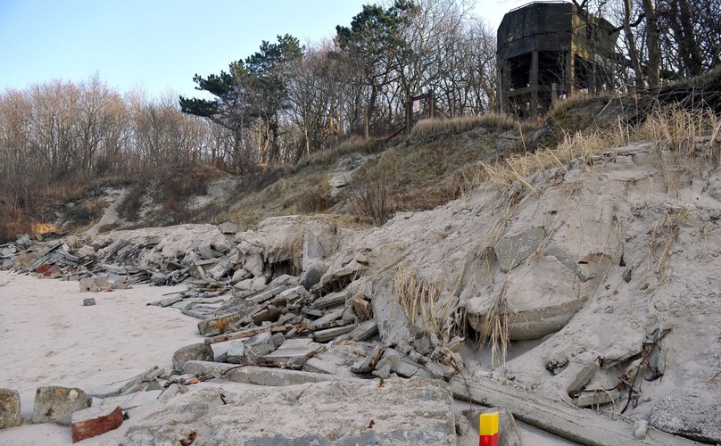 Bunkry na plaży w Kołobrzegu
