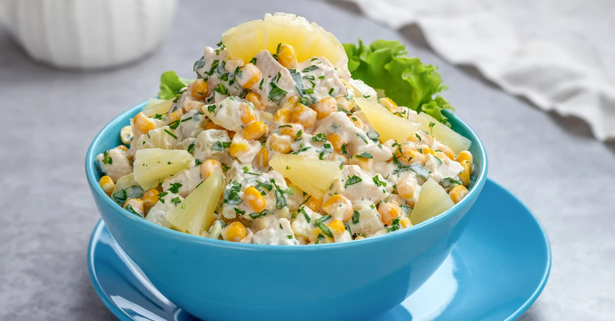 Rewelacyjna i szybka sałatka od siostry Anastazji. Idealna na święta