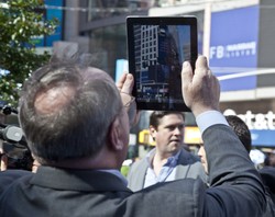 Pawlak otwiera biuro w Dolinie Krzemowej!