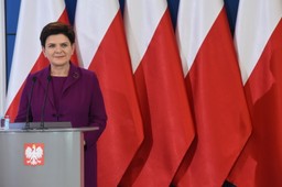 "Nie będzie zgody rządu PiS, by wprowadzać niekorzystne rozwiązania". Szydło o umowie CETA