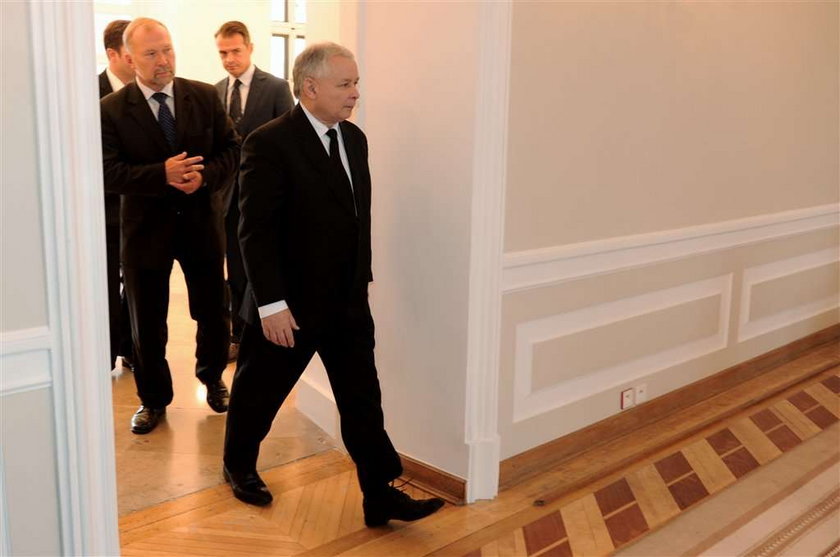 Komorowski osowiał na widok Kaczyńskiego. FOTO