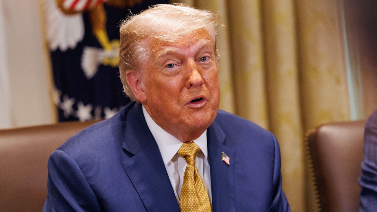 Donald Trump dolał oliwy do ognia w sprawie broni dla Ukrainy. Francuski generał: nie wiem, jak NATO miałoby to zrobić