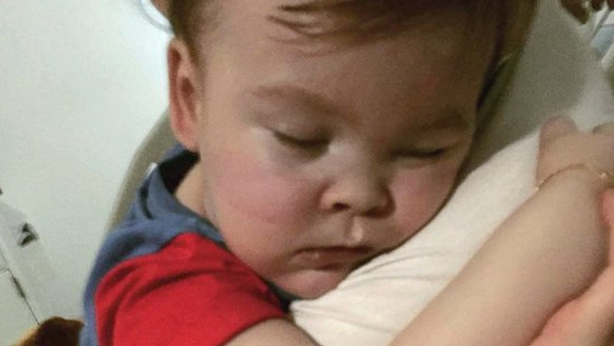 - Blisko dwuletni Alfie Evans "ma trudności" ponad 40 godzin po wyłączeniu maszyny podtrzymującej życie - powiedział w trakcie dzisiejszej rozprawy w sądzie apelacyjnym prawnik reprezentujący rodziców chłopca.