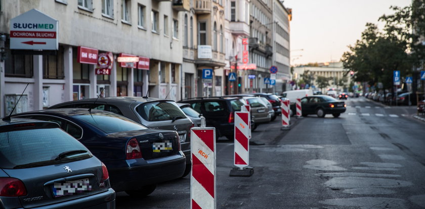 Odholują Ci auto! Strefa 30 powstaje na Ratajczaka