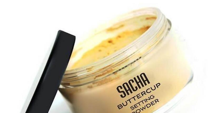 Sacha Buttercup Setting Powder can be used for the 'powder before foundation' technique