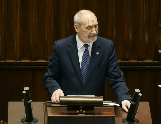 Minister obrony narodowej Antoni Macierewicz