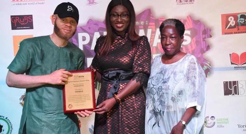  L-R: Founder, Nigeria Volunteers Network, Vincent Odigie; PR Lead, 9mobile, Chineze Amanfo and Publicity Director, United Nations SDG Book Club Africa, Olatoun Gabi-Williams, during the 17 Stories Fest held in Lagos