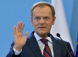 Tusk w Sejmie: Obserwujemy pierwsze godziny wojny domowej na Ukrainie [AKTUALIZACJA]