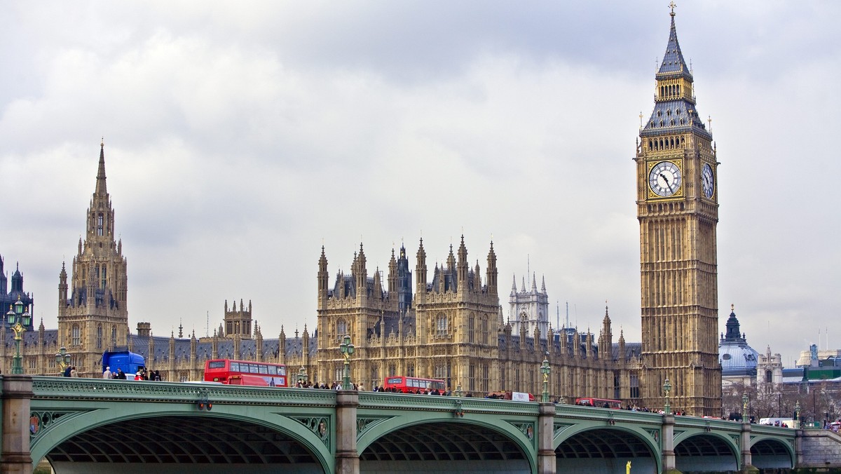 Londyn: sprawca domniemanego zamachu na Moście Westminsterskim z zarzutami usiłowania zabójstwa