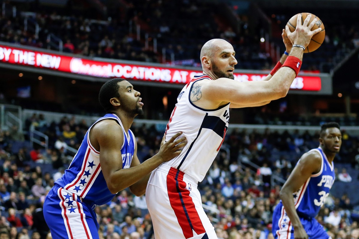 Liga NBA: 17 zbiórek Gortata, porażka Wizards podczas "polskiej nocy"