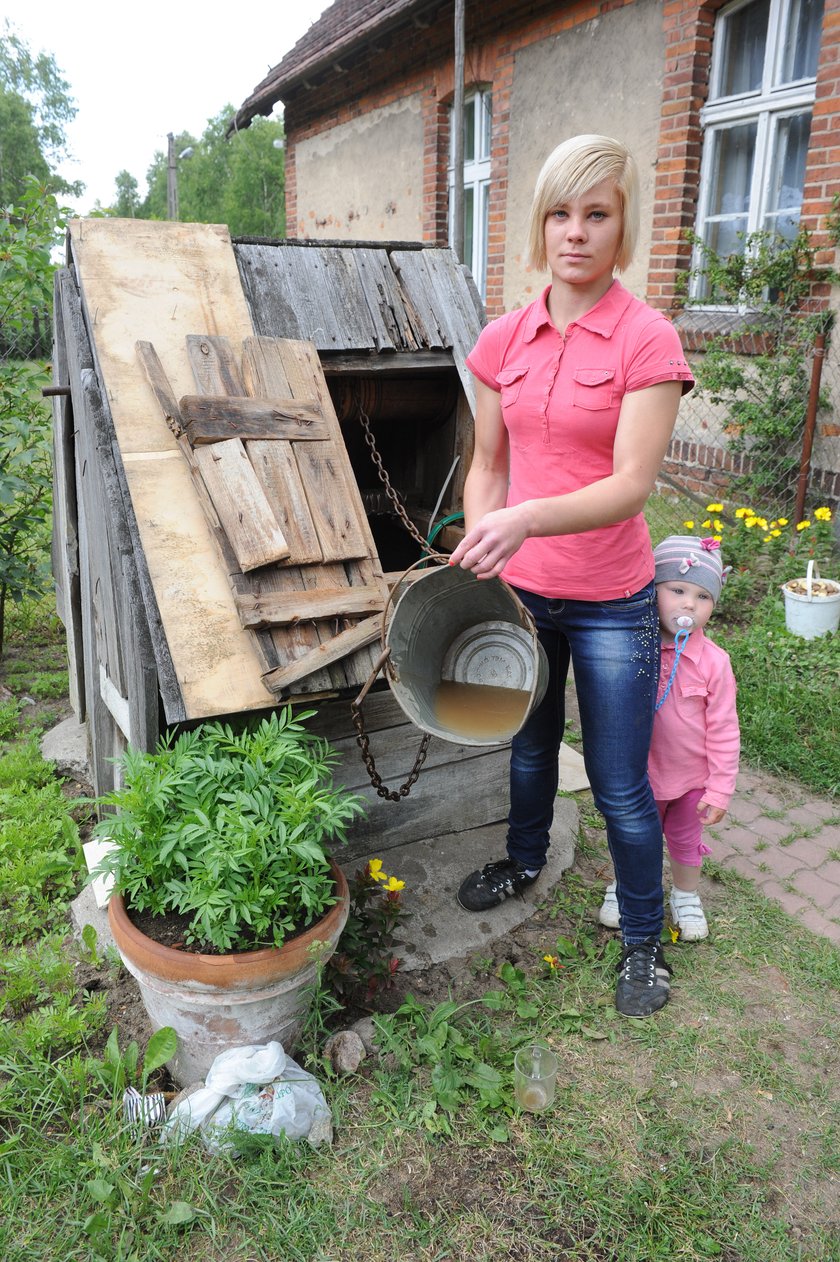 Susza wysuszyła studnie. Dramat mieszkańców Nowego Zielunia