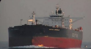 Uderzyły z wody i z powietrza. Drony uszkodziły turecki tankowiec na Morzu Czarnym