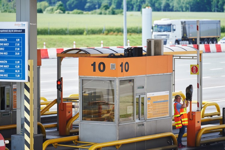 Otwarte bramki na autostradzie A1 w Rusocinie