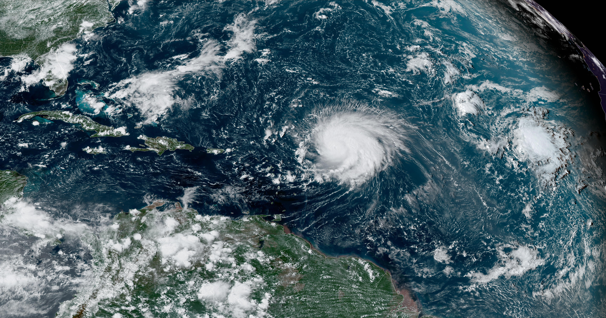 Storm Erin forms in Atlantic - Category 3 hurricane threat looms