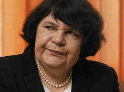 Sobecka donosi na film. Artysta ocierał się genitaliami o figurę Jezusa