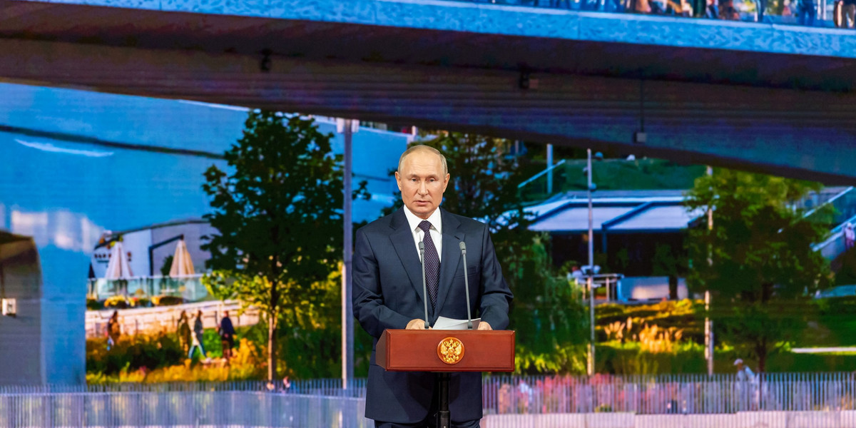 Duma Moskwy już popsuta. Otwierał ją sam Władimir Putin. Co za wstyd
