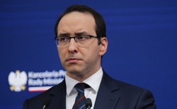 Żaryn: Pekin próbuje wymusić na Polsce kierunek polityki