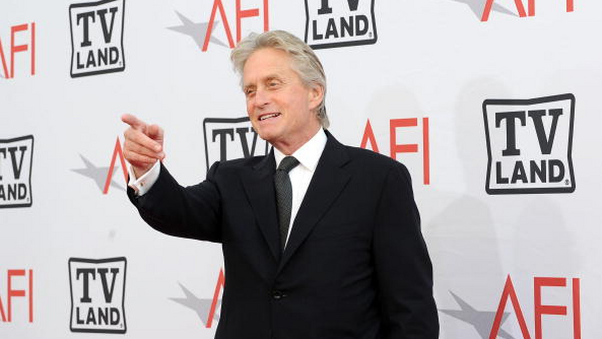 Michael Douglas rozpoczął rozmowy w sprawie udziału w "Last Vegas". Film promowany jest jako "Kac Vegas" ze starszymi facetami.