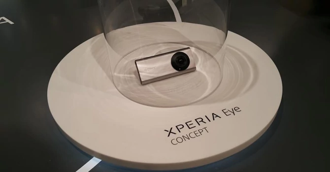 Xperia Eye