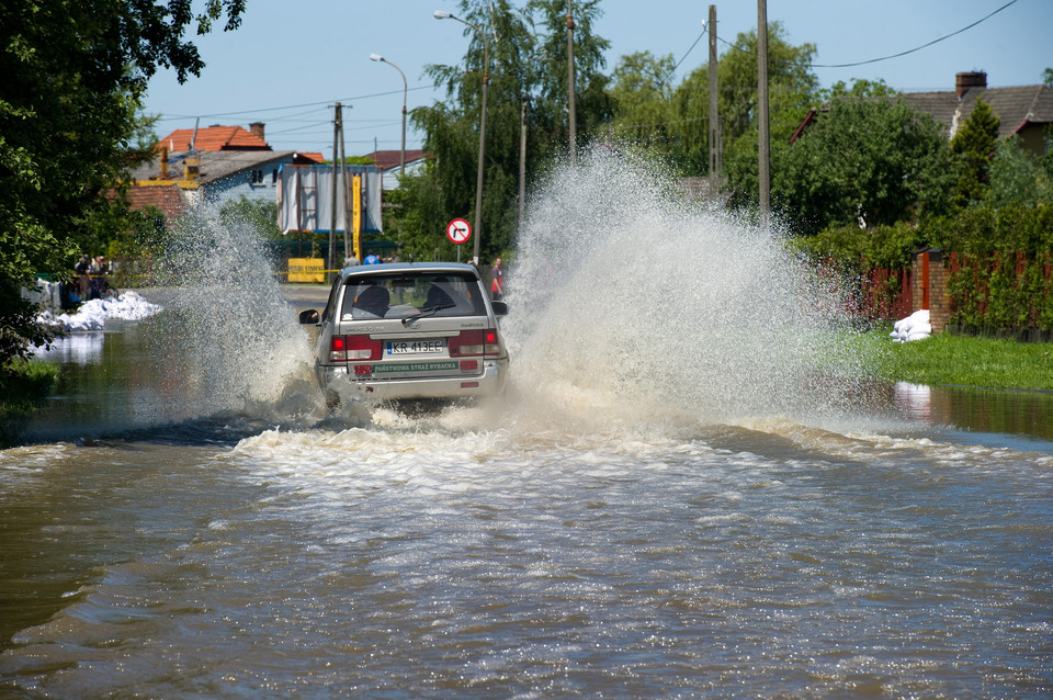 OSTRÓW NAD DUNAJCEM POWÓDŹ