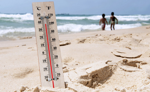 Ostrzeżenia trzeciego, najwyższego stopnia oznaczają, że mogą wystąpić groźne zjawiska meteorologiczne powodujące bardzo duże szkody lub szkody o rozmiarach katastrof oraz zagrożenie życia