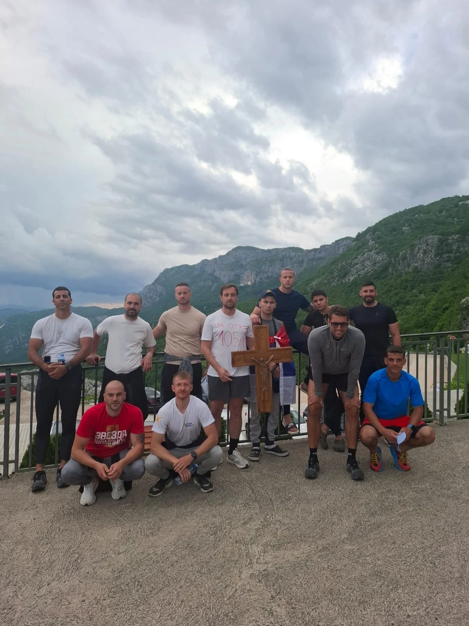 Hodočasnici na putu ka Ostrogu