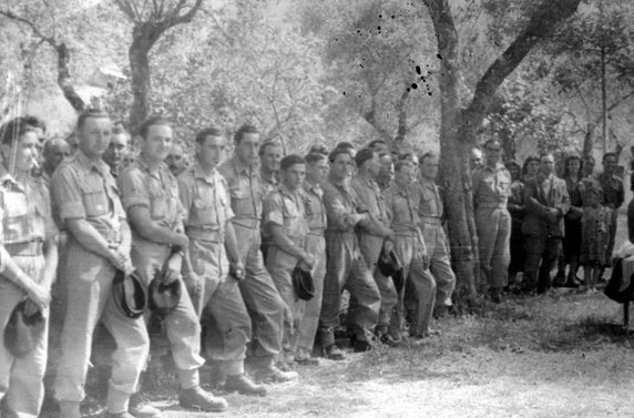 Włochy. Msza polowa po bitwie o Monte Cassino 1944