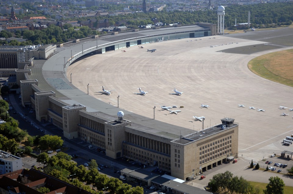 Port lotniczy Berlin-Tempelhof, Niemcy