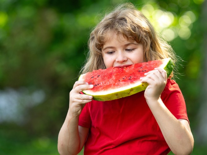 Ako lubenica nije dovoljno slatka, dodajte joj tajni sastojak koji provereno pojačava aromu
