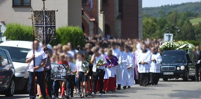 Wierni we łzach. Tłumy żegnały Polkę, która z synkiem zginęła w Grecji