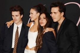 ŽENA ILI RODITELJI? Bekamov otuđeni sin odabrao i Viktoriji može OZBILJNO DA SE SLOŠI od ove poruke: "Osećam da kipti od besa", a onda je jedna fotka umirila situaciju