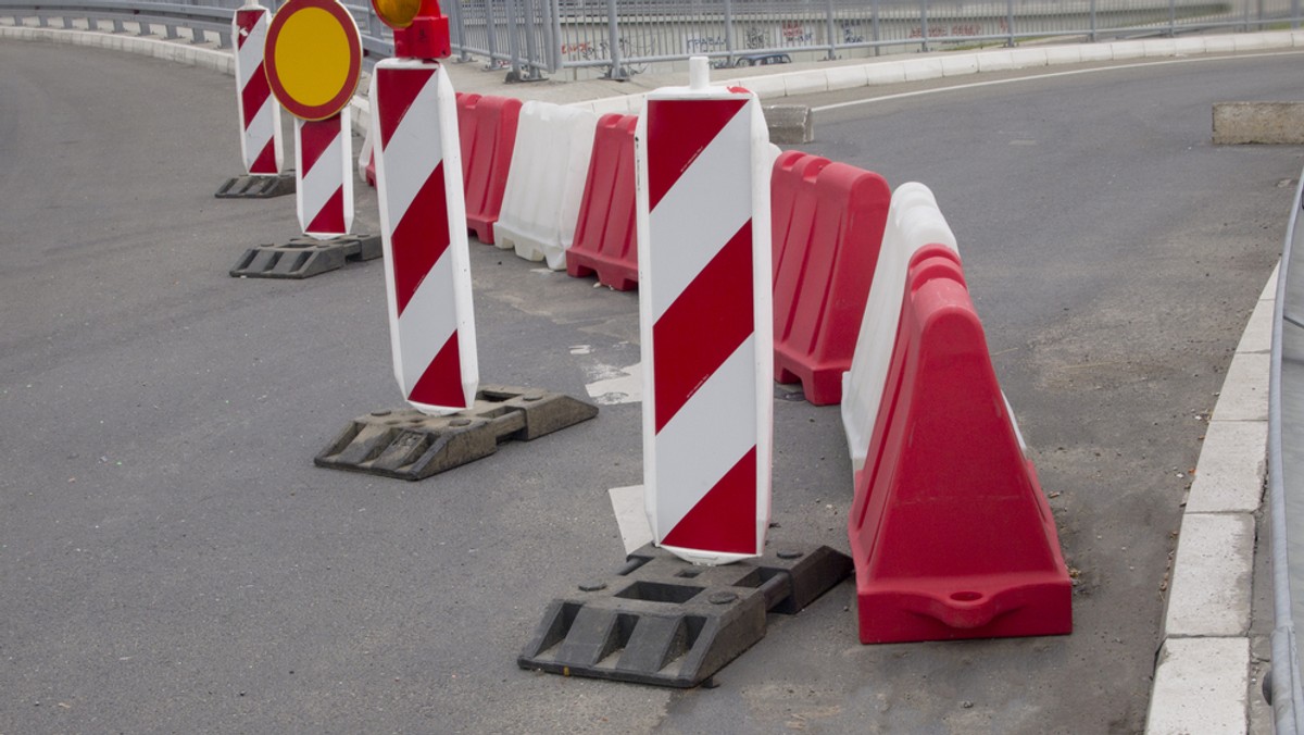 Pięć firm i konsorcjów chce wybudować ponad 19-kilometrowy odcinek drogi na trasie S61 Via Baltica - poinformowała po otwarciu ofert Generalna Dyrekcja Dróg Krajowych i Autostrad.