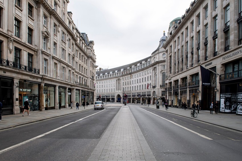 Prazne ulice Londona u jeku epidemije