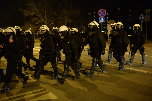 Ojczym 19-latka z Legionowa zapowiada kolejne protesty: Chcemy zawieszenia policjantów