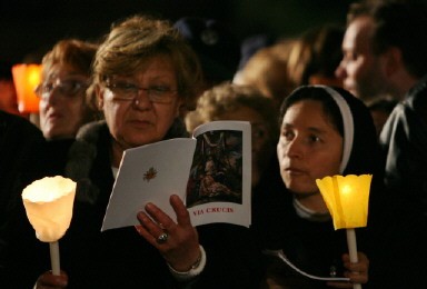 VATICAN-POPE-EASTER-GOOD FRIDAY