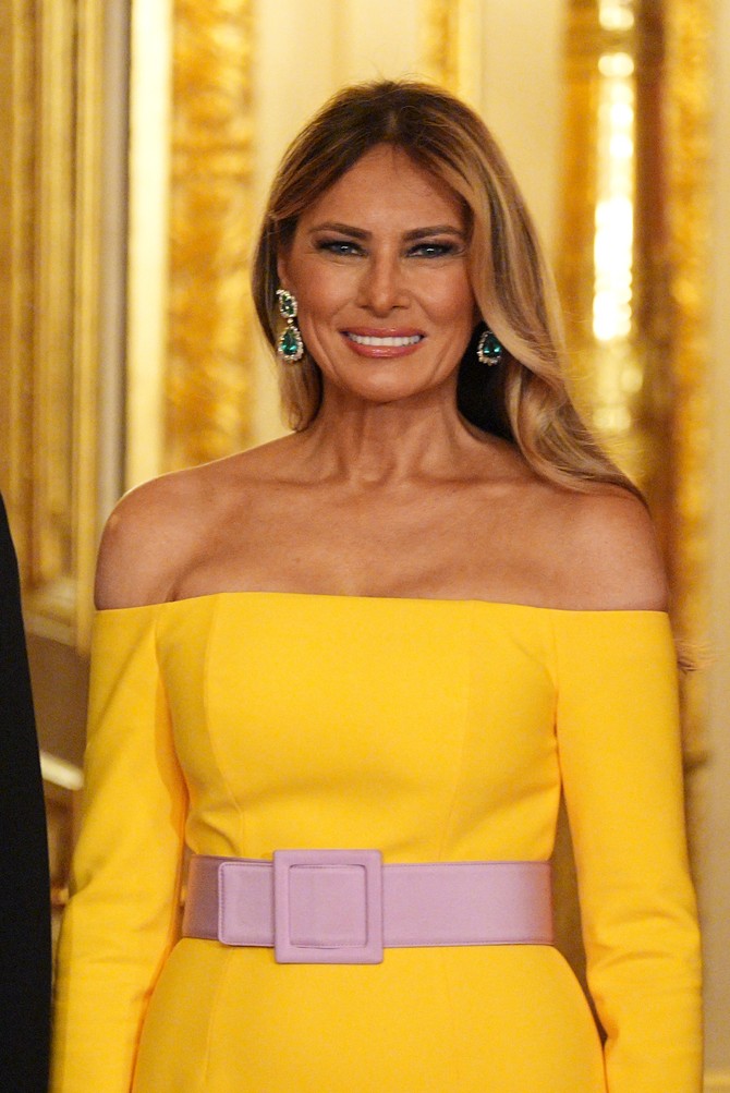 Boja haljine koju je Melanija nosila u Vindzoru ima posebnu simboliku, tvrdi stilista poznatih