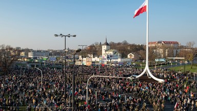 10 tys. lublinian na obchodach 100-lecia niepodległości