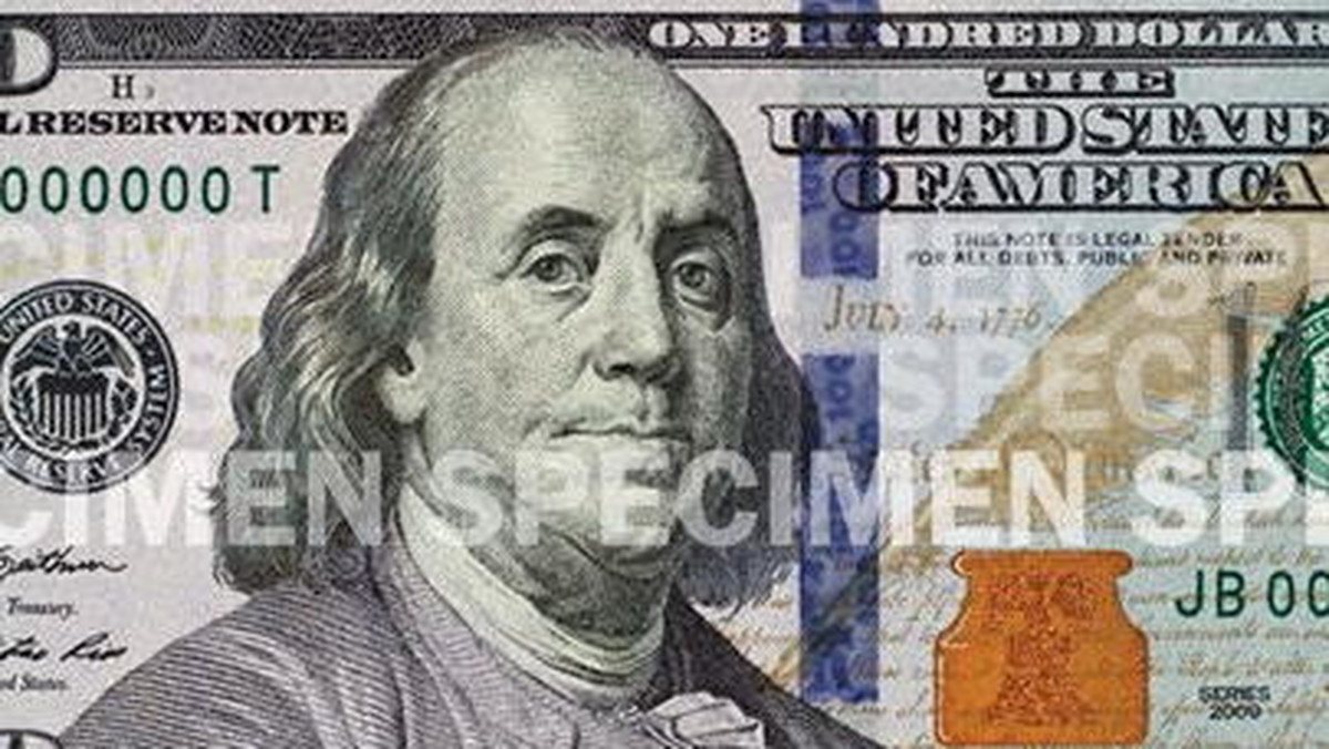 W październiku 2013 roku Rezerwa Federalna Stanów Zjednoczonych rozpoczęła wprowadzanie do obiegu zmodernizowanych banknotów o nominale 100 dolarów - poinformował w poniedziałek w komunikacie Narodowy Bank Polski.