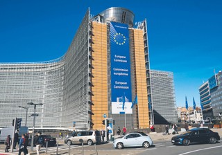 Czy silnik spalinowy pozostanie w grze?