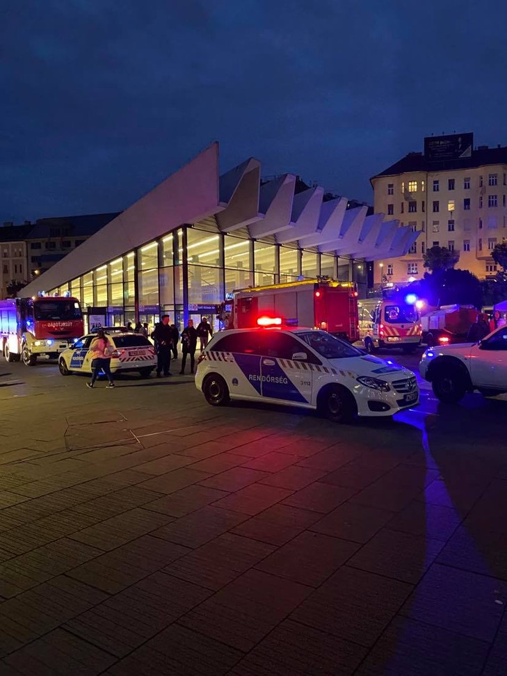 Gázolt a 2-es metró a Széll Kálmán téren /Fotó: Blikk