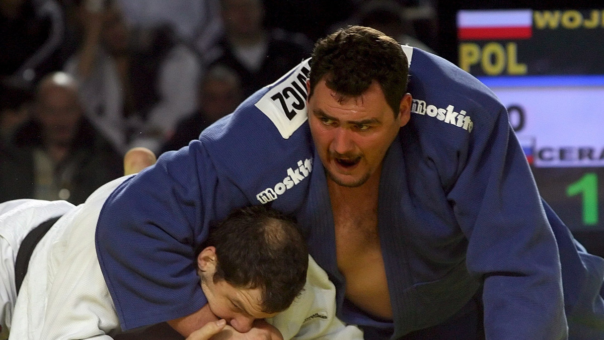 Troje polskich judoków - Daria Pogorzelec (78 kg), Urszula Sadkowska (+78 kg) i Janusz Wojnarowicz (+100 kg) - będzie walczyło w sobotnie popołudnie o brązowe medale mistrzostw Europy w Wiedniu.