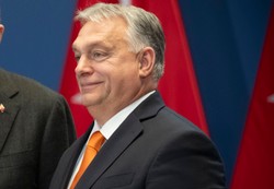 Orban o sytuacji w TVP: Gdyby to było u nas, mogłoby dojść do rozmieszczenia wojsk NATO