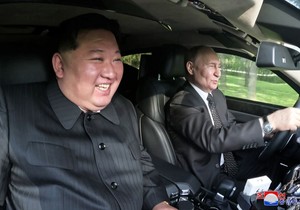 Kim Džong Un i Vladimir Putin
