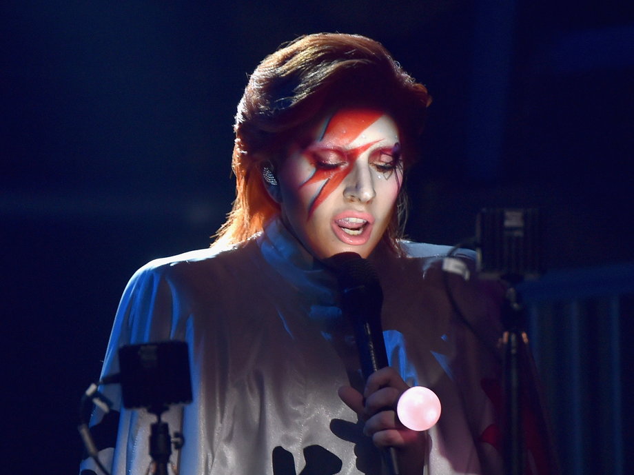 Lady Gaga's David Bowie tribute